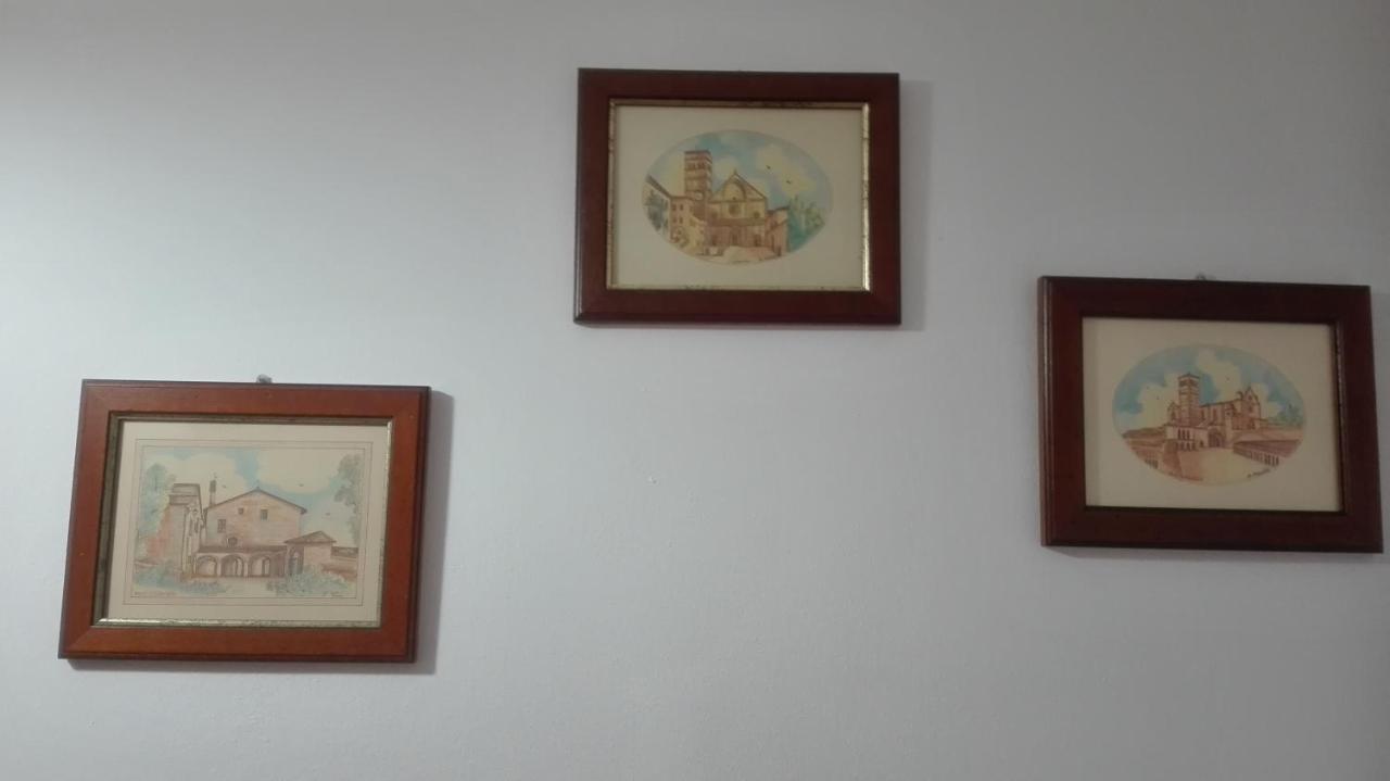 Casa Del Frate Appartement Assisi Buitenkant foto