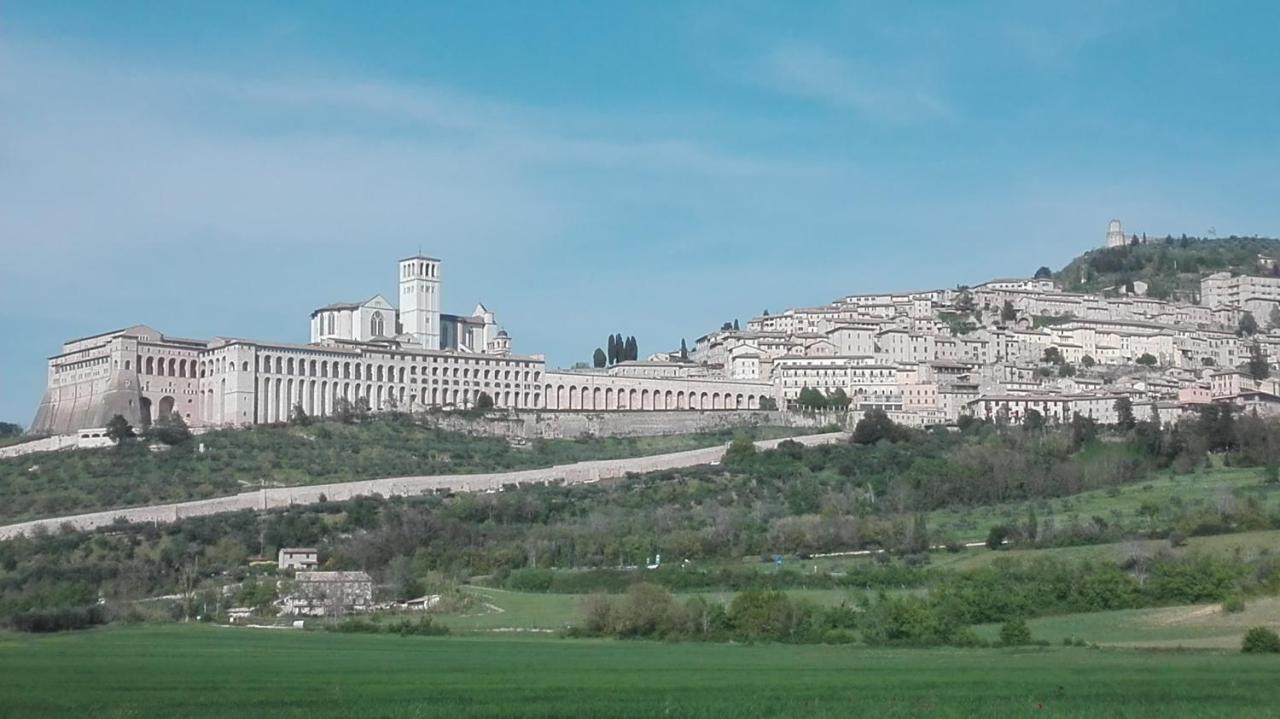 Casa Del Frate Appartement Assisi Buitenkant foto