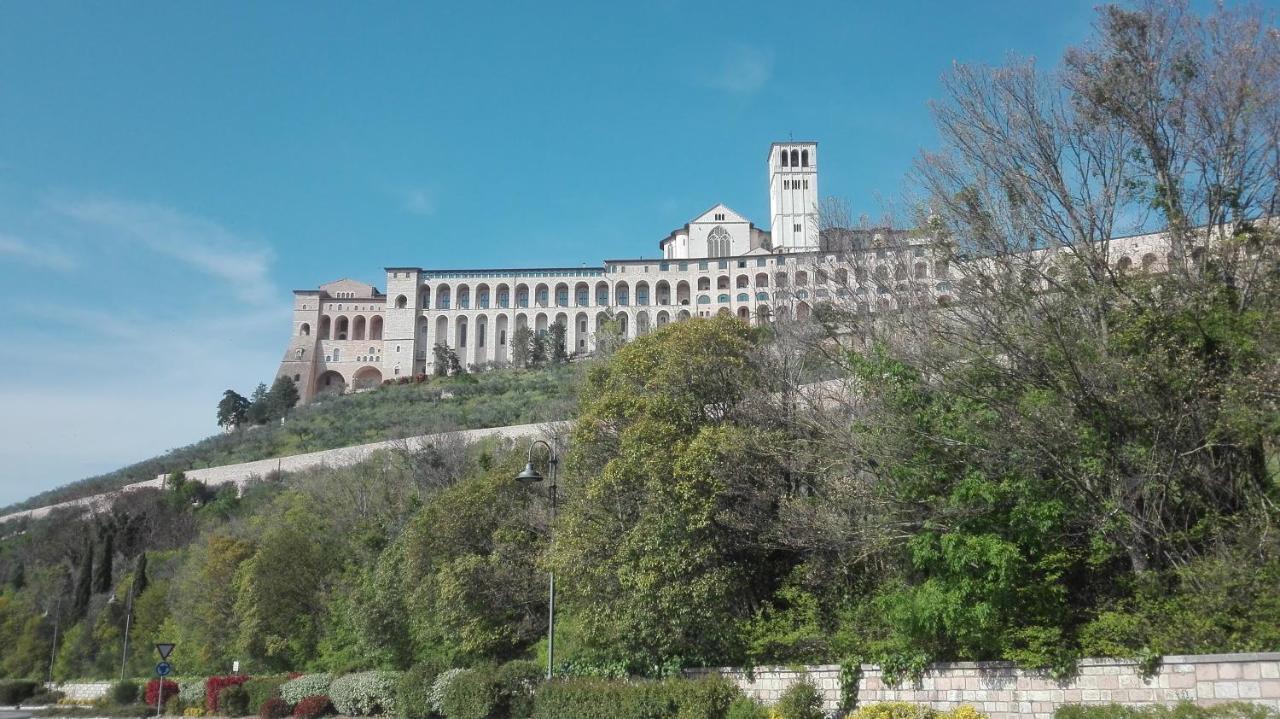 Casa Del Frate Appartement Assisi Buitenkant foto