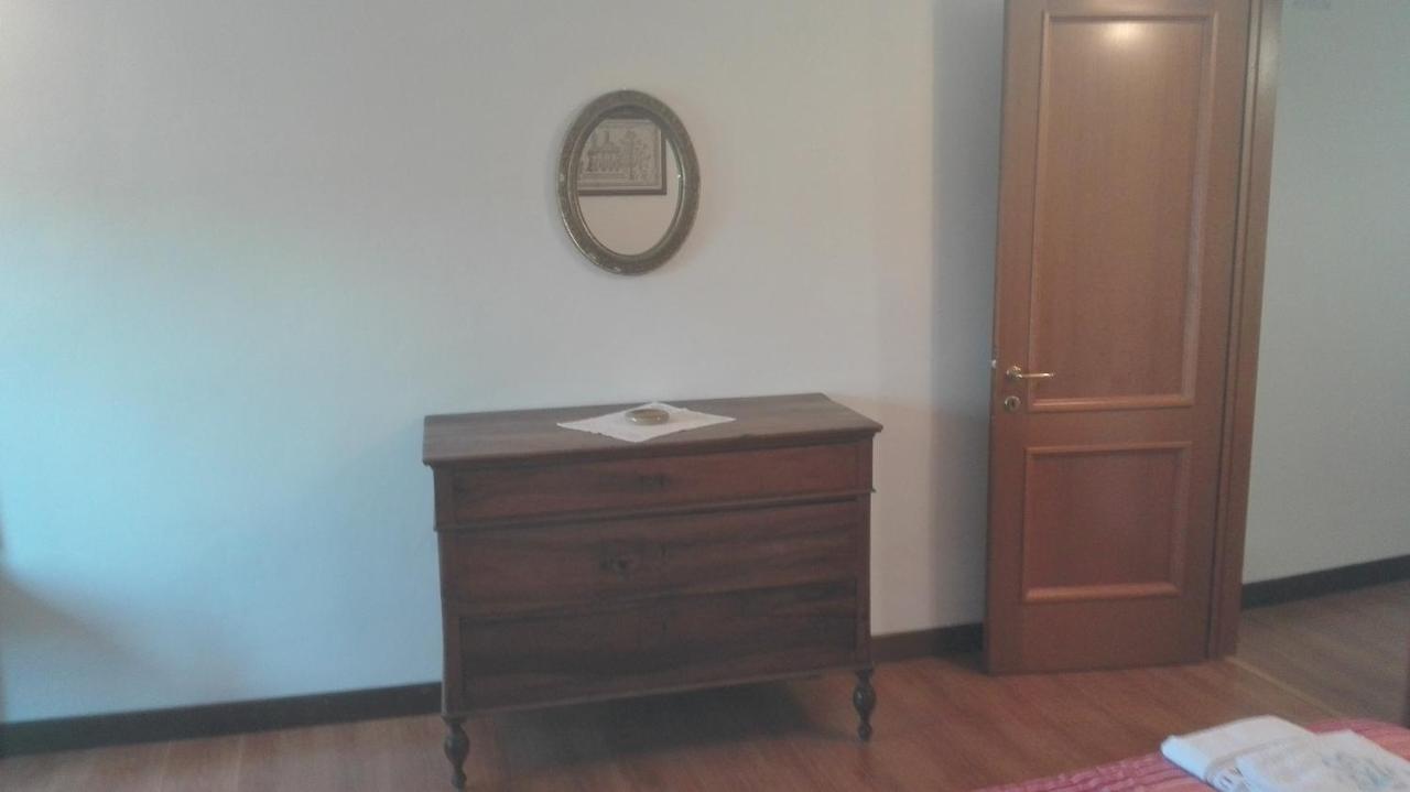 Casa Del Frate Appartement Assisi Buitenkant foto