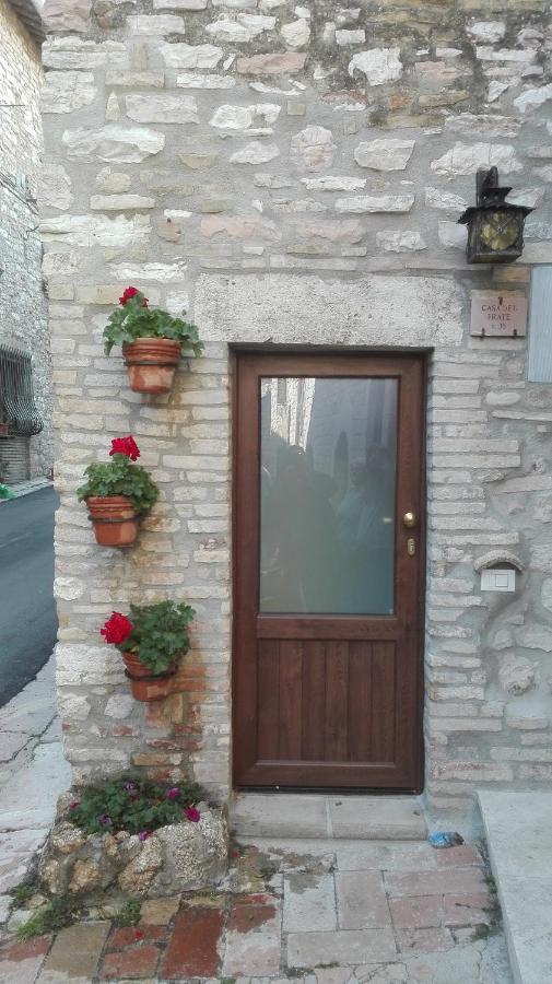 Casa Del Frate Appartement Assisi Buitenkant foto