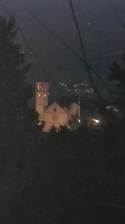 Casa Del Frate Appartement Assisi Buitenkant foto